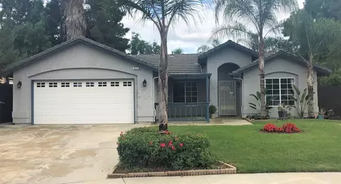 511 E Lark Ave, Visalia, CA 93292 photo 1