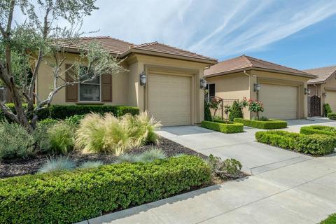 436 W Kelly Ave, Clovis, CA 93611 photo 1