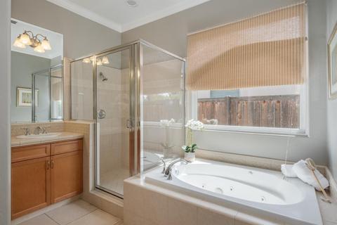 436 W Kelly Ave, Clovis, CA 93611 photo 13