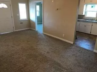 228 E Madera St, Avenal, CA 93204 photo 5