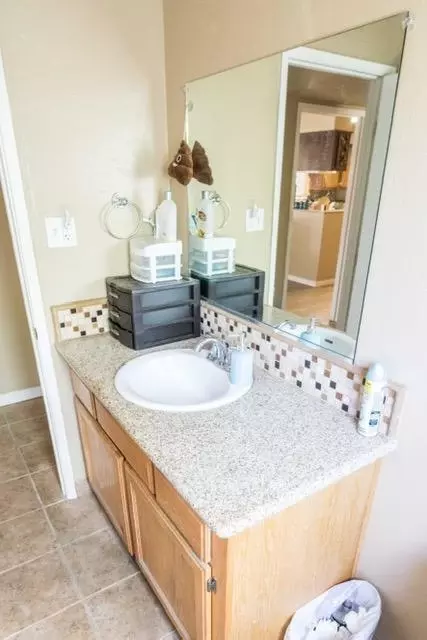 777 E King Ave, Tulare, CA 93274 photo 14
