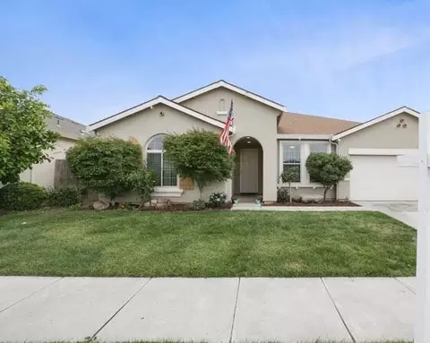 3838 E Seeger Ave, Visalia, CA 93292 photo 1