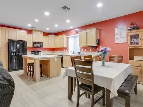 3838 E Seeger Ave, Visalia, CA 93292 photo 30