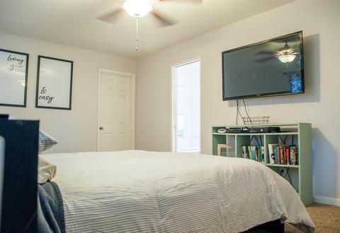 1744 S County Center Dr, Visalia, CA 93277 photo 29