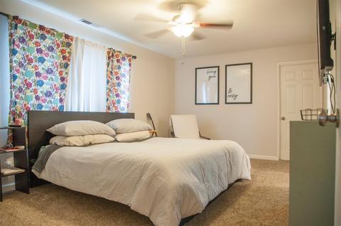1744 S County Center Dr, Visalia, CA 93277 photo 27