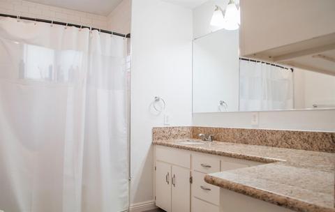 1744 S County Center Dr, Visalia, CA 93277 photo 32