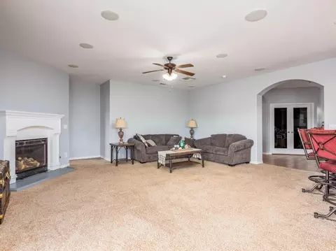 1302 National Dr, Lemoore, CA 93245 photo 6