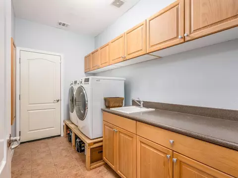 1302 National Dr, Lemoore, CA 93245 photo 19
