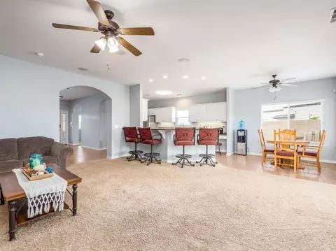 1302 National Dr, Lemoore, CA 93245 photo 5