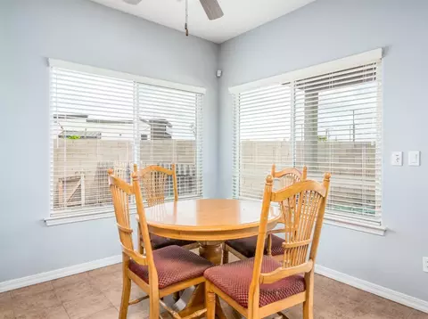 1302 National Dr, Lemoore, CA 93245 photo 10