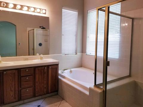 698 Avalon Dr, Lemoore, CA 93245 photo 25