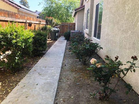 698 Avalon Dr, Lemoore, CA 93245 photo 43