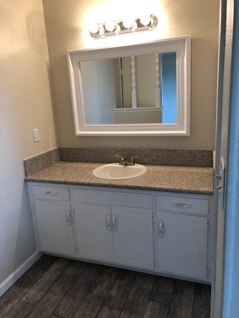 1125 E Feemster Ave, Visalia, CA 93292 photo 16