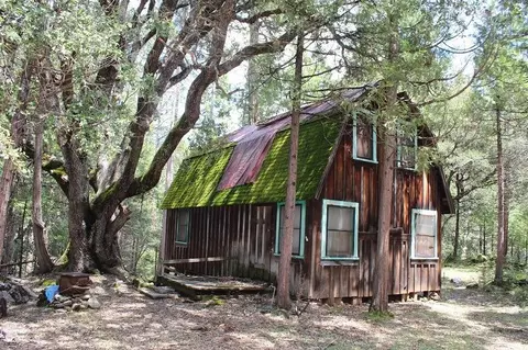 531 Trails End, Camp Nelson, CA 93265 photo 4