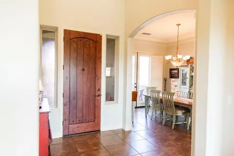 736 Arlington Pl, Lemoore, CA 93245 photo 6