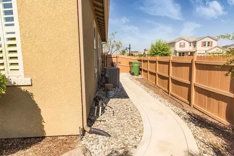 736 Arlington Pl, Lemoore, CA 93245 photo 39