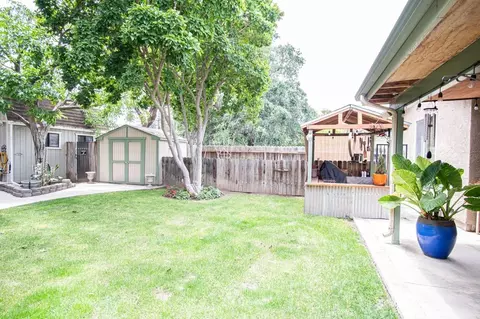 583 E Gail Ave, Tulare, CA 93274 photo 21