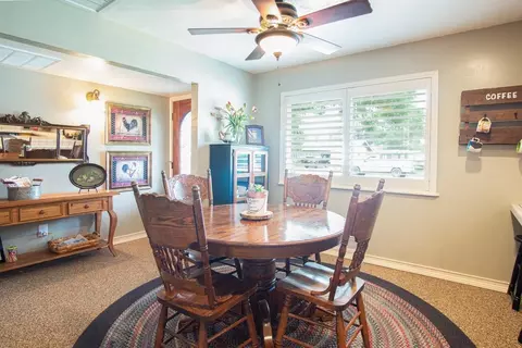 583 E Gail Ave, Tulare, CA 93274 photo 7