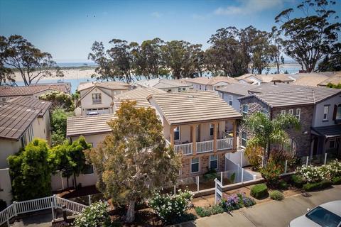 425 Main St, Morro Bay, CA 93442 photo 2