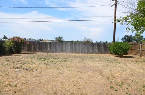 3012 E College Ave, Visalia, CA 93292 photo 17