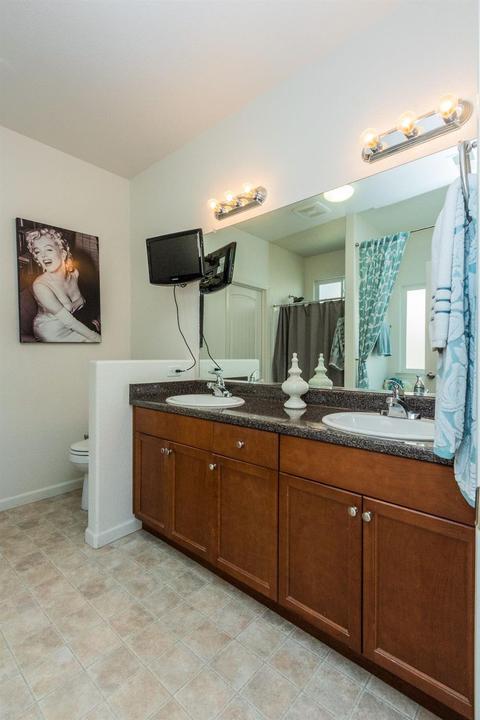 1277 El Paso Ave, Dinuba, CA 93618 photo 12