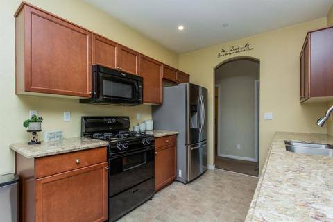 1277 El Paso Ave, Dinuba, CA 93618 photo 8