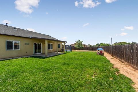 1277 El Paso Ave, Dinuba, CA 93618 photo 23