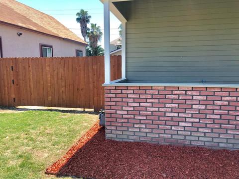 113 Elm St, Hanford, CA 93230 photo 3
