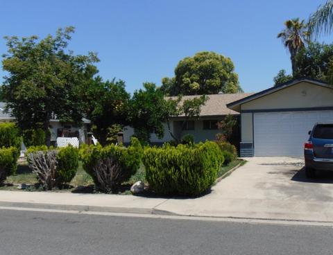 326 Evergreen Ave, Visalia, CA 93277 photo 22