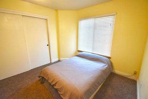 2109 E Harvard Ct, Visalia, CA 93292 photo 15
