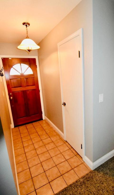 2109 E Harvard Ct, Visalia, CA 93292 photo 10