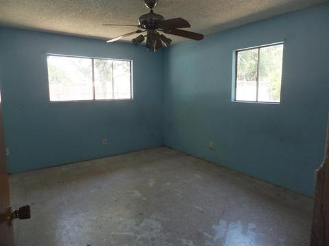 529 Ellsworth Ave, Pixley, CA 93256 photo 11
