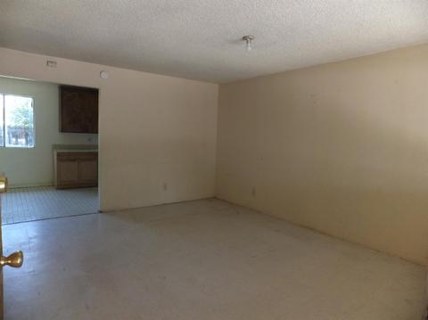 529 Ellsworth Ave, Pixley, CA 93256 photo 8