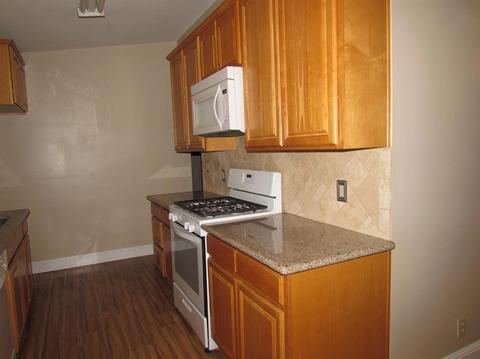 236 Mitchell Ave, Clovis, CA 93612 photo 5