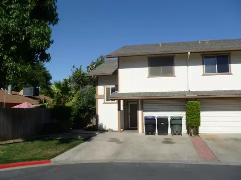 2018 E Laura Ave, Visalia, CA 93292 photo 3
