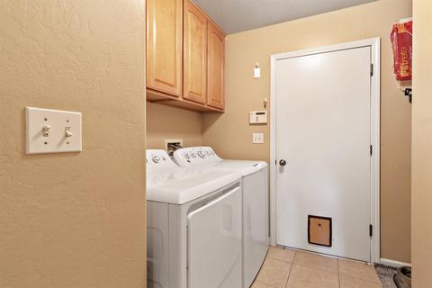 3811 E Center Ave, Visalia, CA 93292 photo 27