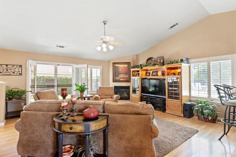 3811 E Center Ave, Visalia, CA 93292 photo 8