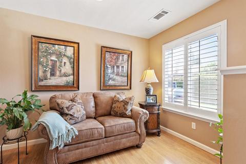 3811 E Center Ave, Visalia, CA 93292 photo 10