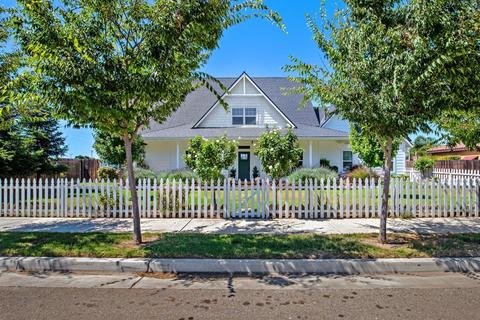 3330 E Roosevelt Ave, Visalia, CA 93292 photo 1