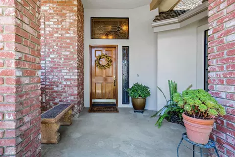 245 E Chestnut Ct, Visalia, CA 93277 photo 44