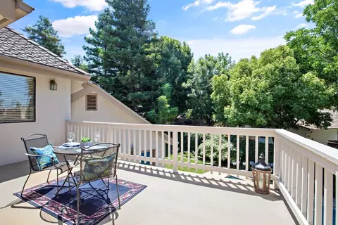 245 E Chestnut Ct, Visalia, CA 93277 photo 19