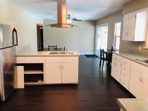 2321 E Howard Ave, Visalia, CA 93292 photo 9