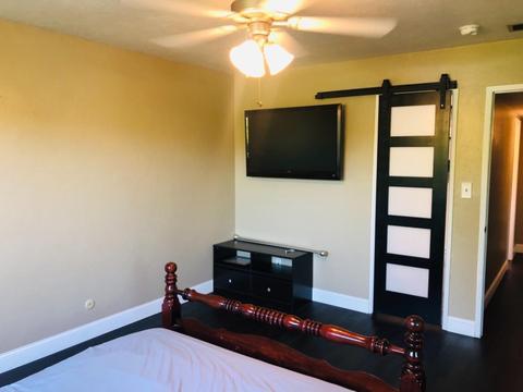 2321 E Howard Ave, Visalia, CA 93292 photo 22