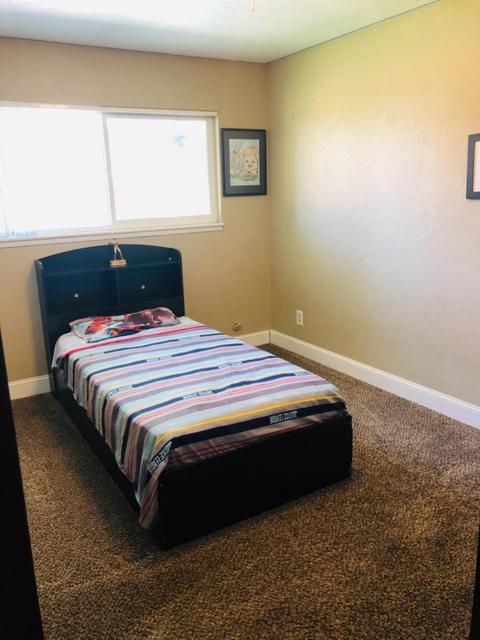 2321 E Howard Ave, Visalia, CA 93292 photo 12