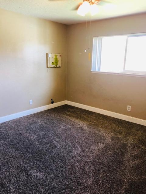 2321 E Howard Ave, Visalia, CA 93292 photo 13