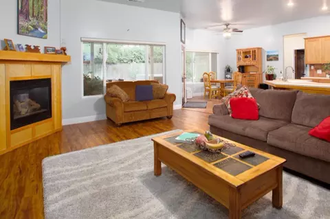 719 Sherwood St, Exeter, CA 93221 photo 18