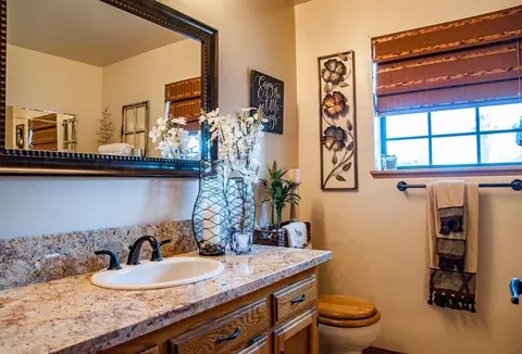 1472 E Avila Dr, Tulare, CA 93274 photo 35