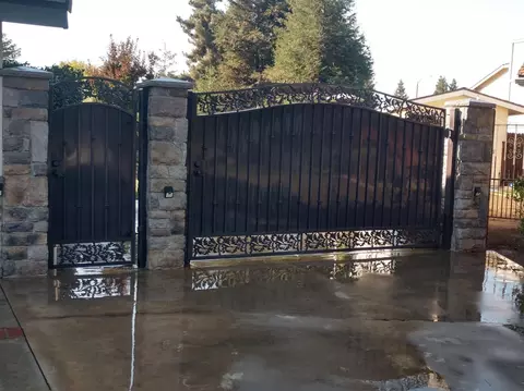 1472 E Avila Dr, Tulare, CA 93274 photo 59