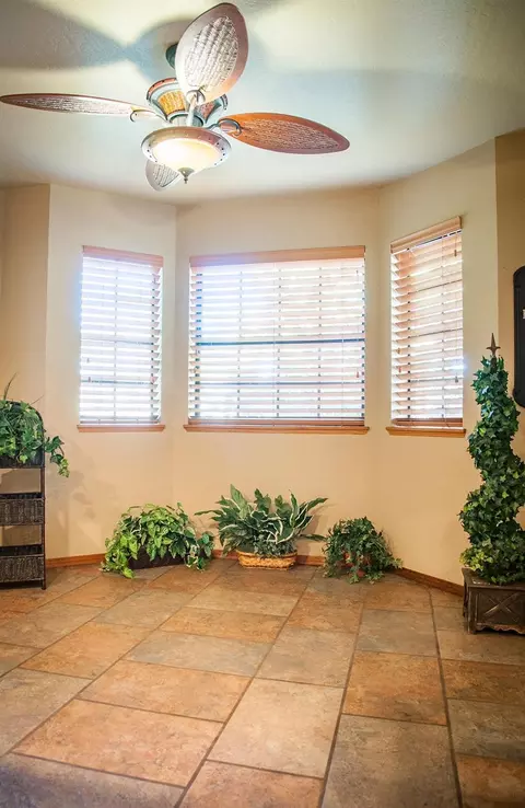 1472 E Avila Dr, Tulare, CA 93274 photo 26