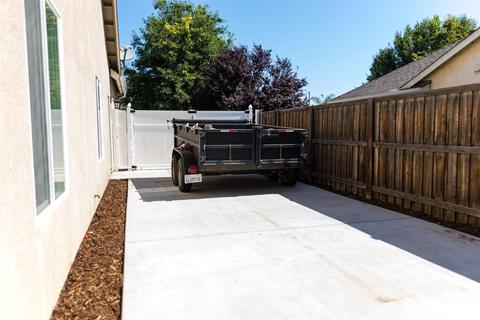 1151 Freedom Dr, Lemoore, CA 93245 photo 24
